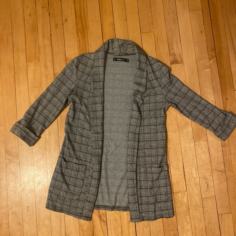 Source Unknown Gray Plaid Blazer